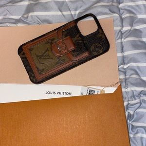 iPhone 12 phonecase Preowned